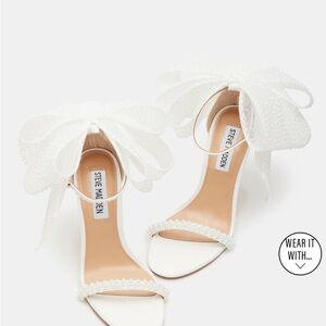 Steve Madden White Pearl Bow Heel BENNI WHITE